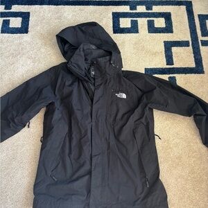 The North Face Hyvent Men's Black Raincoat